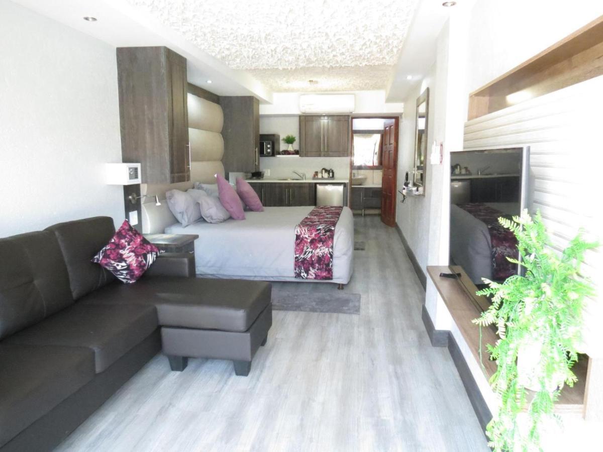 Lodge Bushmans Rock